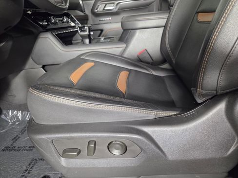 Used 2023 GMC Sierra 1500 AT4 AWD/4WD image 14