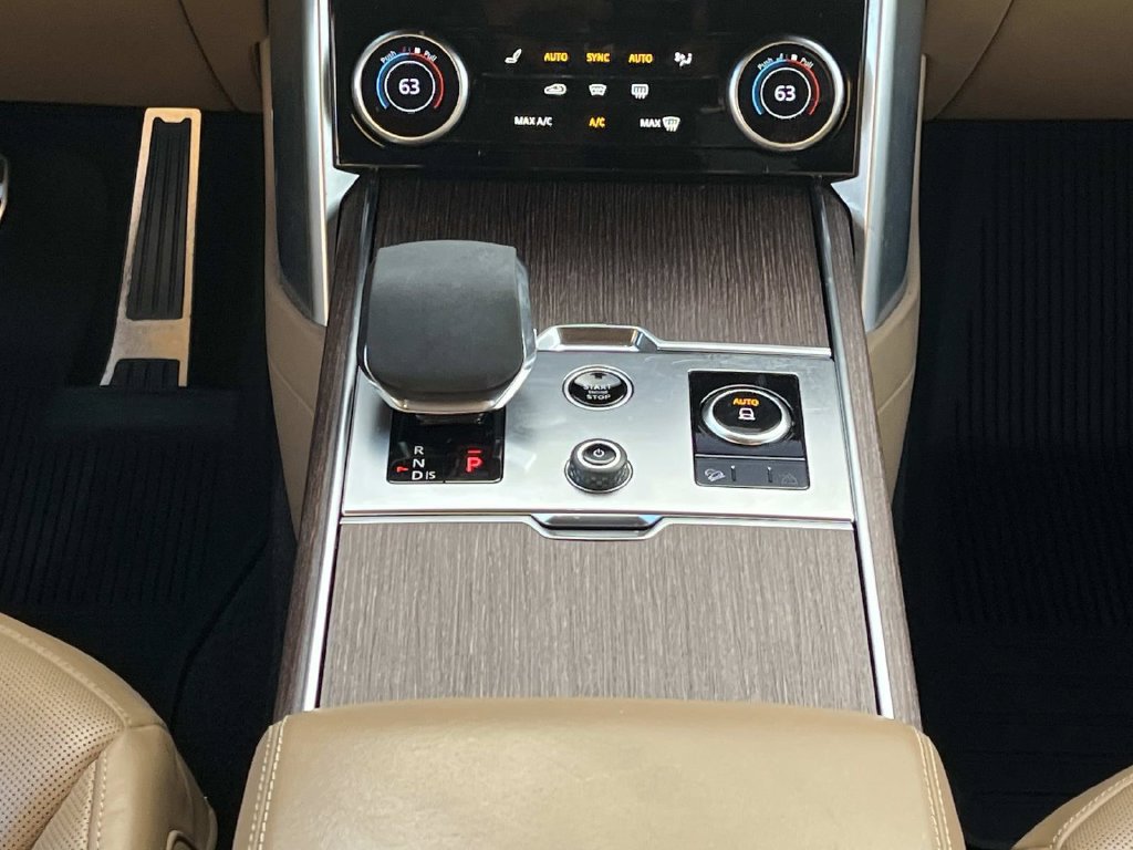 Used 2023 Land Rover Range Rover SE AWD/4WD image 17