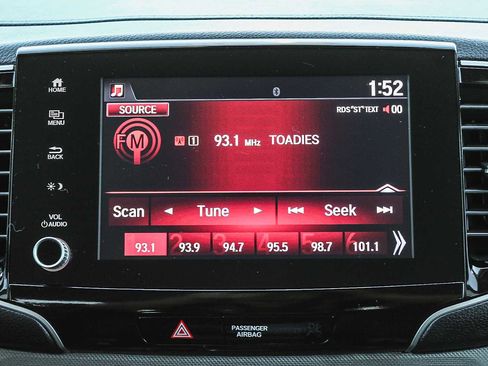 Certified 2023 Honda Ridgeline Sport image 14