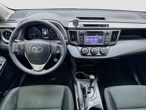 Used 2018 Toyota RAV4 LE w/ All Weather Liner Package FWD image 14
