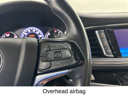 Used 2023 Buick Enclave Avenir w/ Avenir Technology Package AWD/4WD image 39
