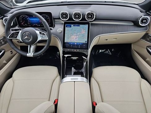New 2025 Mercedes-Benz C 300 4MATIC Sedan image 25