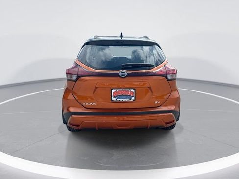 Used 2023 Nissan Kicks SV FWD image 7