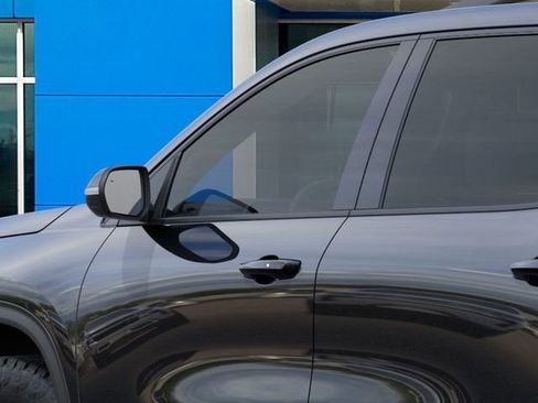 New 2026 Chevrolet Traverse Z71 w/ Enhanced Driving Package image 12