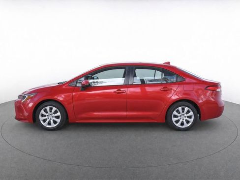 Used 2020 Toyota Corolla LE FWD image 6
