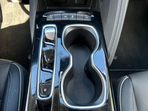 Used 2023 Buick Envision Essence FWD image 29