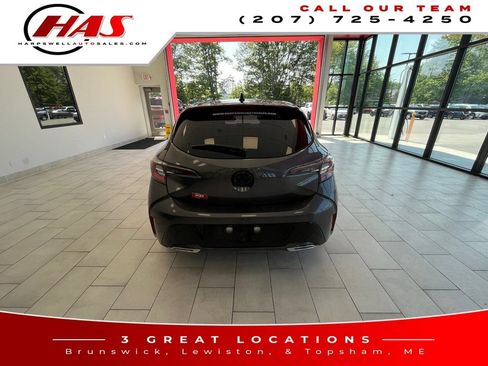 Used 2022 Toyota Corolla XSE FWD image 5