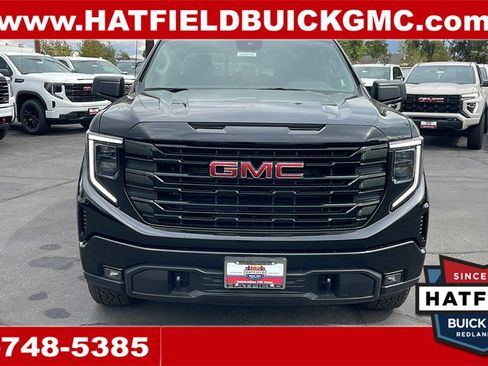 New 2026 GMC Sierra 1500 Elevation image 8