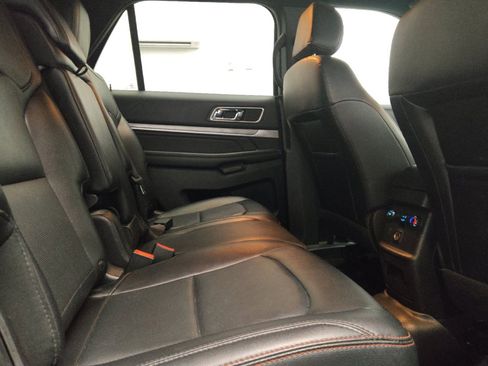 Used 2016 Ford Explorer Sport AWD/4WD image 19