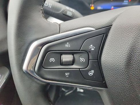 Certified 2025 Chevrolet Trax LT w/ Driver Confidence Package image 23