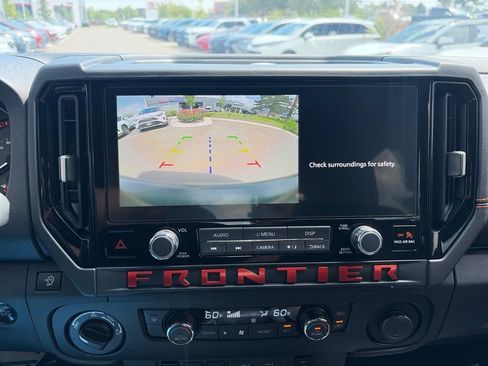 Used 2026 Nissan Frontier PRO-4X w/ Tow Package AWD/4WD image 29