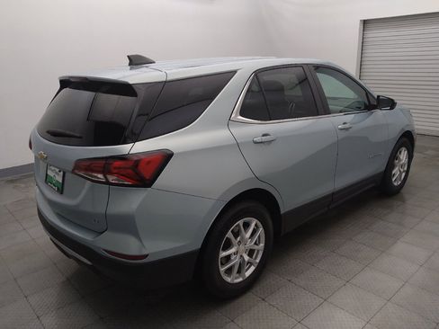 Used 2022 Chevrolet Equinox LT FWD image 9