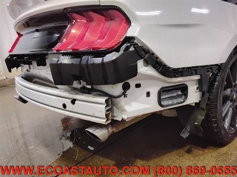 Used 2018 Ford Mustang Coupe w/ Ecoboost Performance Package RWD image 20