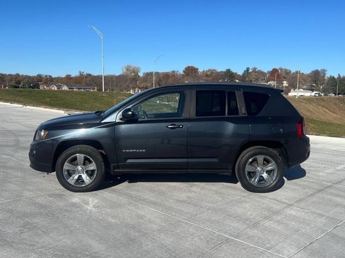 Used 2014 Jeep Compass Latitude image 5