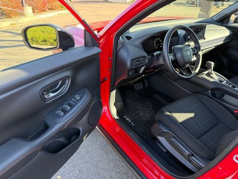 Certified 2026 Honda HR-V Sport image 14
