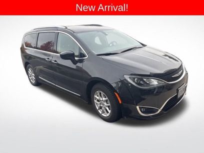 Used 2020 Chrysler Pacifica Touring-L