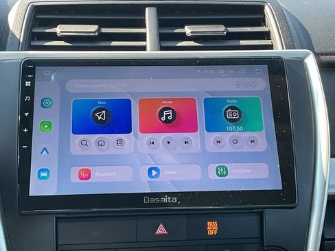 Used 2017 Toyota Camry SE FWD image 29