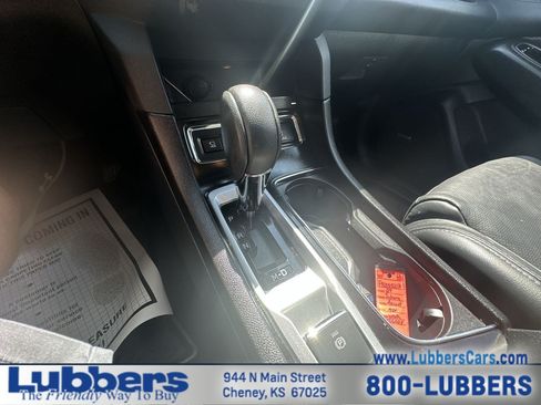 Used 2024 Subaru Ascent Limited w/ Technology Package AWD/4WD image 20