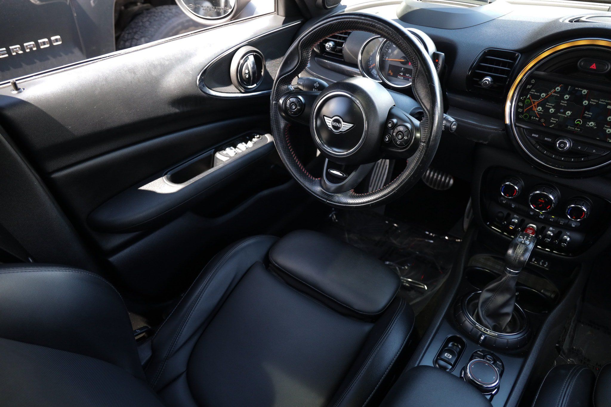 Used 2017 MINI Cooper Clubman ALL4 AWD/4WD image 23