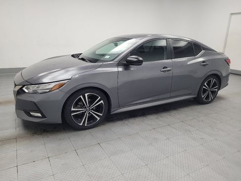 Used 2021 Nissan Sentra SR FWD image 2