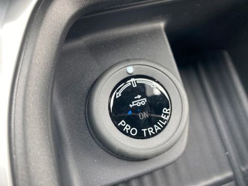 New 2026 Ford Expedition Tremor image 35