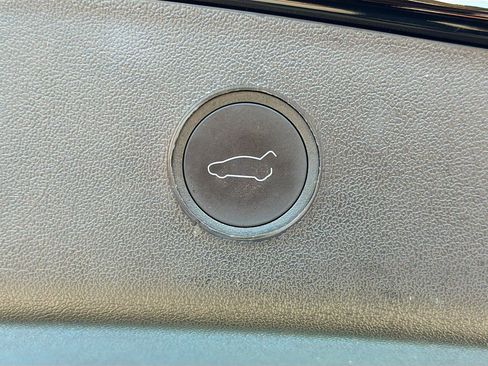 Used 2023 Tesla Model 3 Standard Range RWD image 12