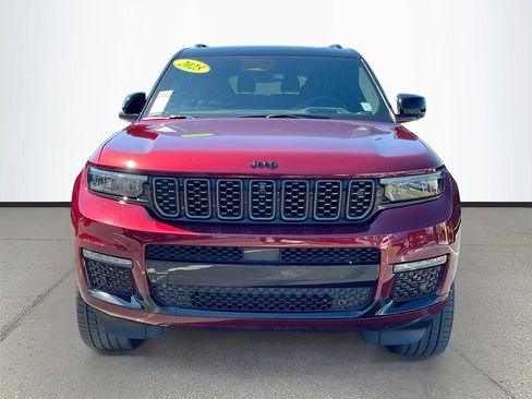 Used 2025 Jeep Grand Cherokee L Summit image 2