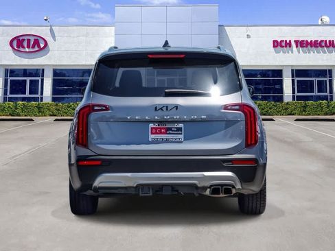 Used 2022 Kia Telluride EX w/ EX Premium Package FWD image 5