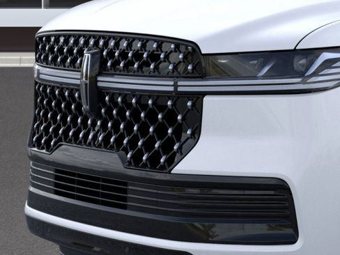 New 2026 Lincoln Navigator L Black Label image 17