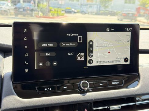 Used 2025 Mitsubishi Outlander SE FWD image 21