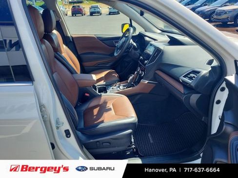 Used 2023 Subaru Forester Touring AWD/4WD image 11