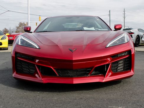 Used 2024 Chevrolet Corvette E-Ray image 3