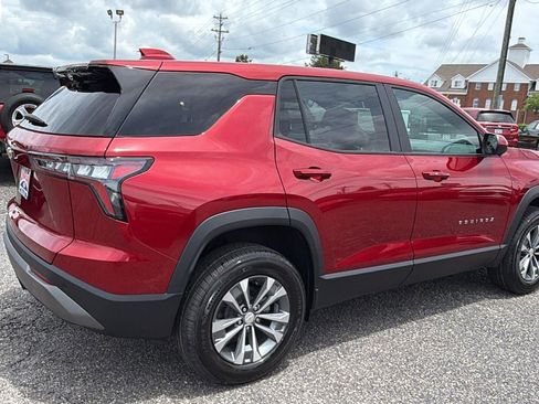 New 2026 Chevrolet Equinox LT w/ Safety and Technology Package FWD image 9