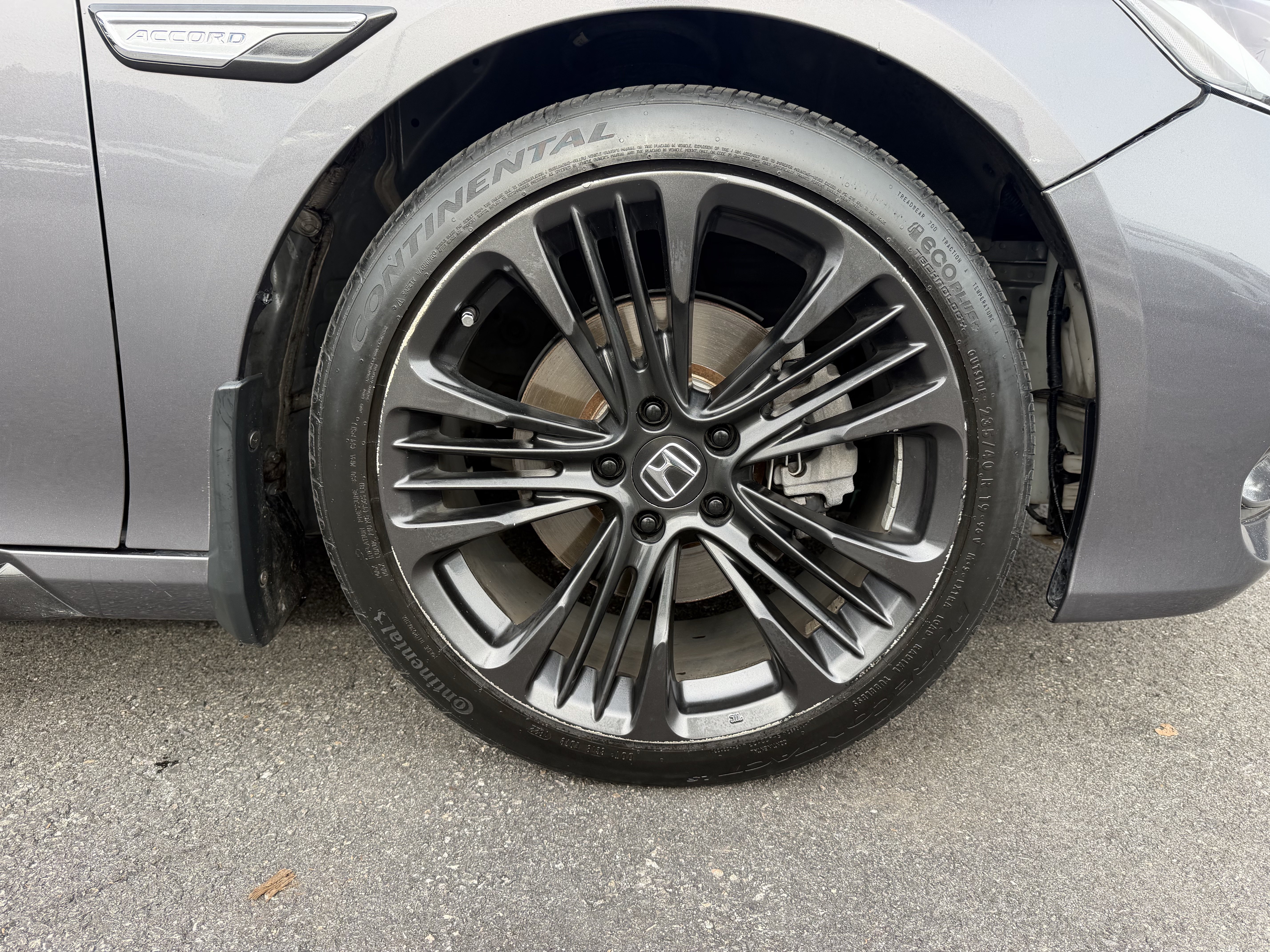 Used 2018 Honda Accord Sport image 13