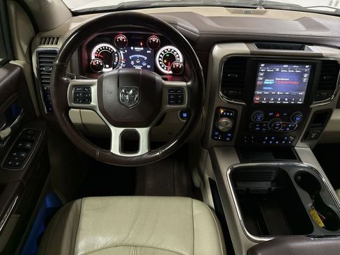 Used 2018 RAM 1500 Laramie w/ Convenience Group image 11