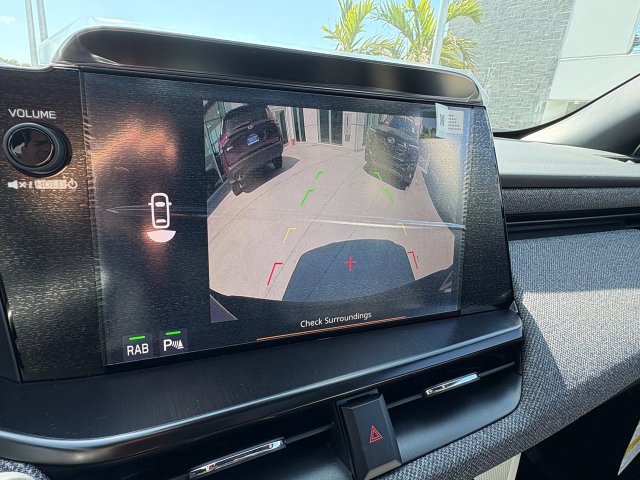 New 2026 Subaru Outback Limited AWD/4WD image 18