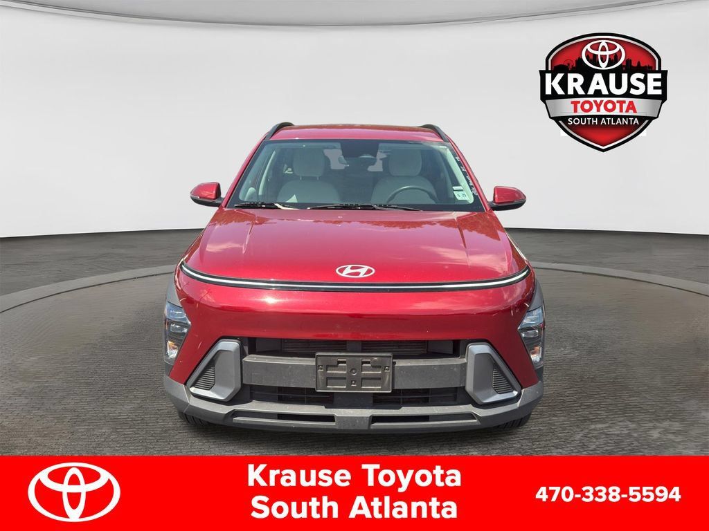 Used 2024 Hyundai Kona SEL AWD/4WD image 2