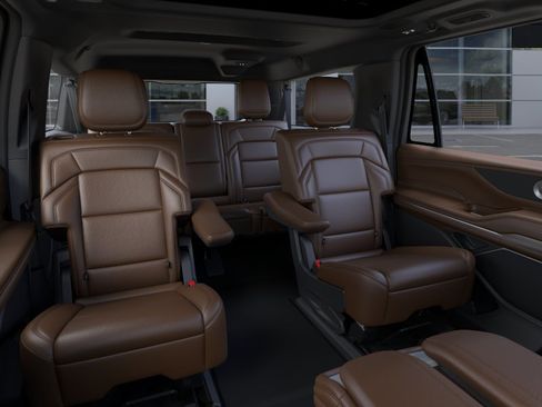 New 2026 Lincoln Navigator L Reserve AWD/4WD image 33