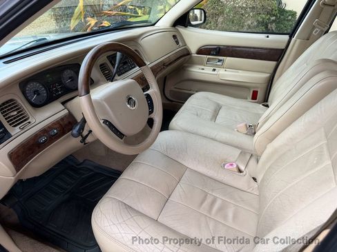Used 2010 Mercury Grand Marquis LS image 7