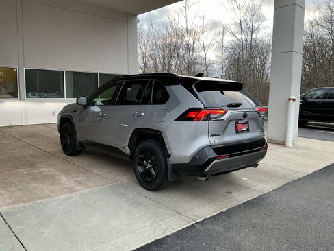 Used 2020 Toyota RAV4 XSE image 20