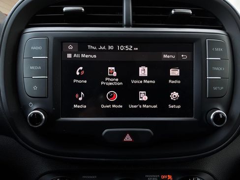 Used 2025 Kia Soul LX w/ LX Technology Package FWD image 27