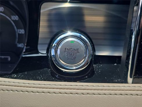 Certified 2022 Lincoln Corsair FWD w/ Equipment Group 101A image 21