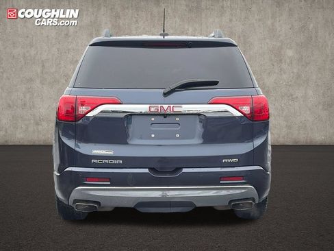 Used 2019 GMC Acadia Denali w/ Technology Package AWD/4WD image 7
