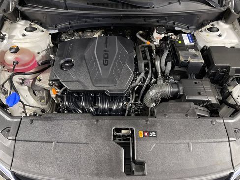 Certified 2023 Hyundai Tucson SE AWD/4WD image 9