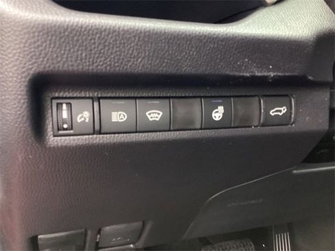 New 2025 Toyota RAV4 XLE Premium image 28