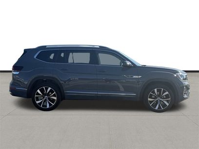 New 2026 Volkswagen Atlas SEL Premium R-Line