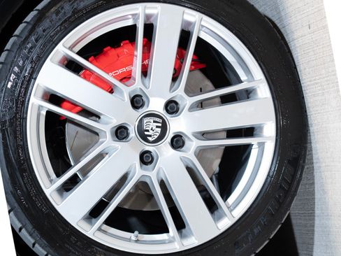 Certified 2022 Porsche Panamera 4S AWD/4WD image 11