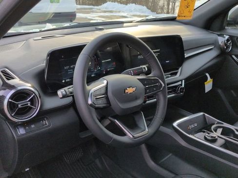 New 2026 Chevrolet Equinox LT w/ Convenience Package II image 11