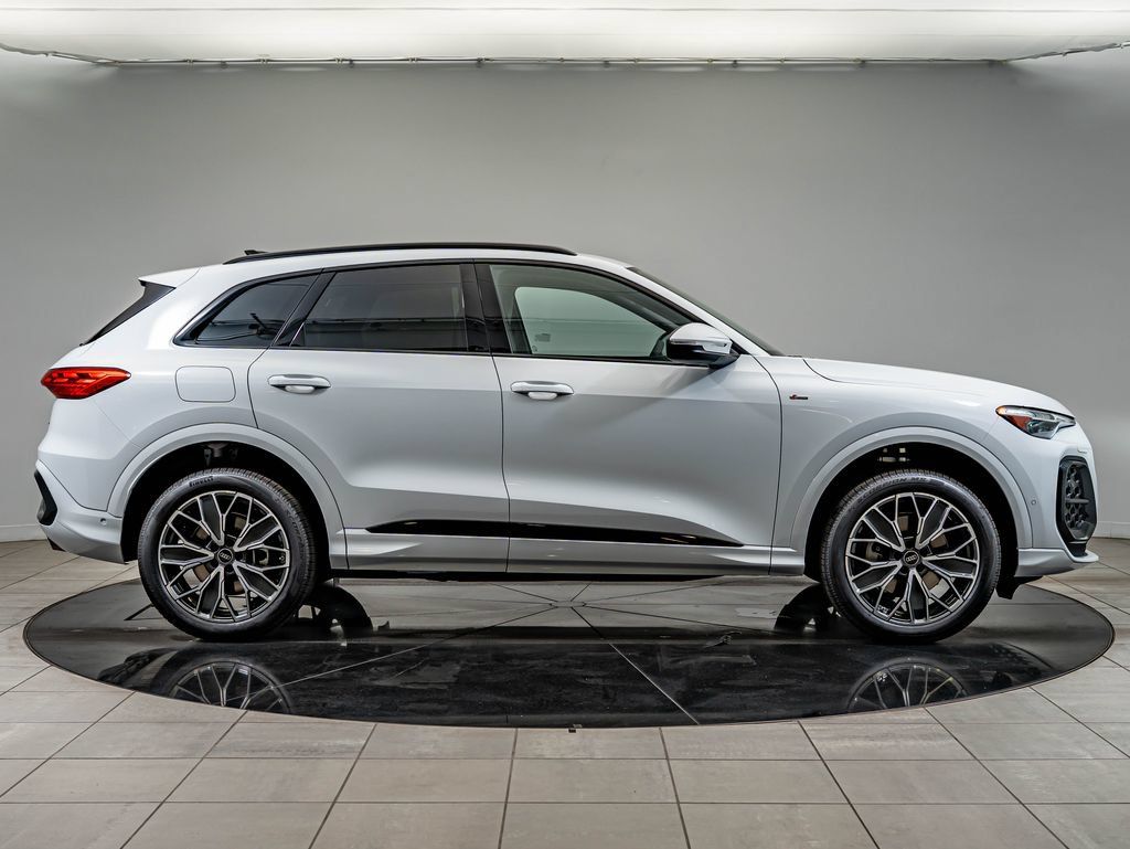 New 2026 Audi Q5 Premium Plus AWD/4WD image 4