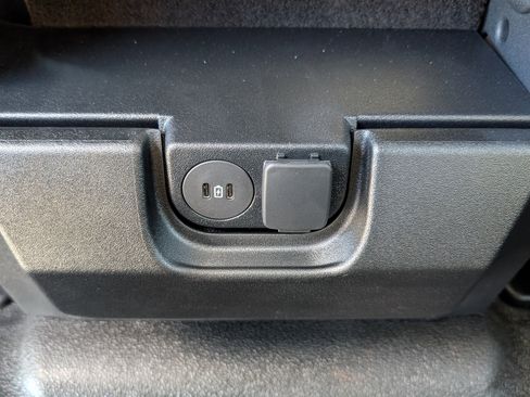 New 2025 Ford F550 4x4 Crew Cab image 22